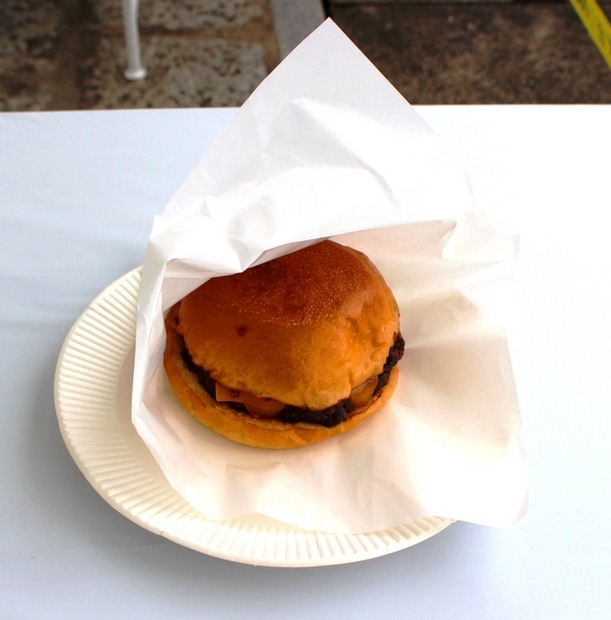 熟成肉のヘルシーハンバーガー（1,200円）