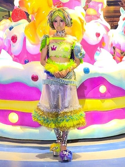 『KAWAII MONSTER CAFE HARAJUKU』スタッフイメージ