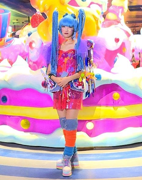 『KAWAII MONSTER CAFE HARAJUKU』スタッフイメージ