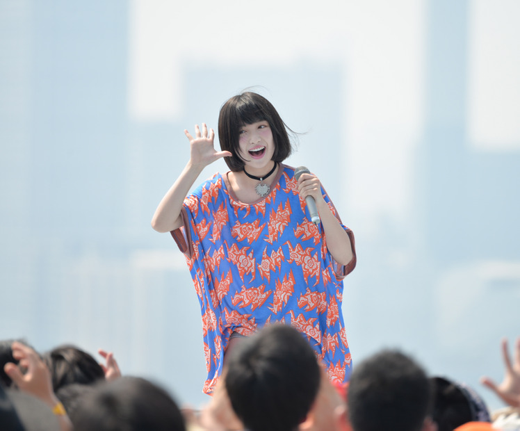 吉田凜音【写真：竹内みちまろ】