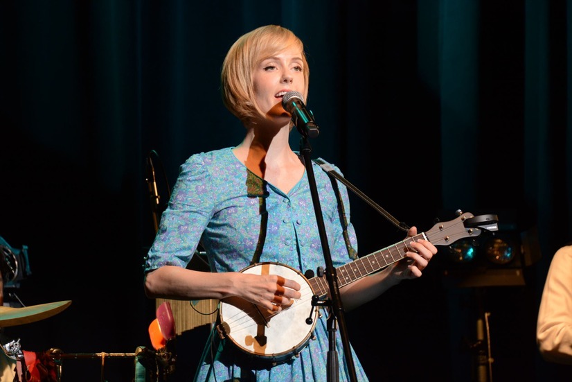シャーロット・ケイト・フォックス【写真：鶴見菜美子】