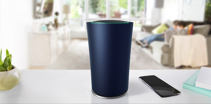 円柱形のユニークWi-Fiルータ「OnHub」