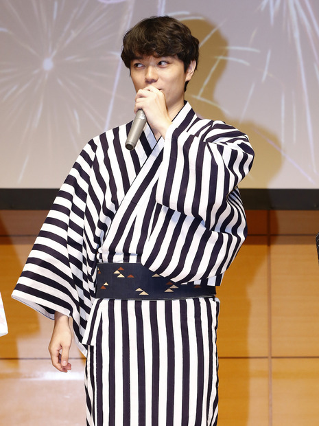 主演の染谷将太　(C)若杉公徳・講談社 /BeeTV / 2015「映画 みんな！エスパーだよ！」製作委員会