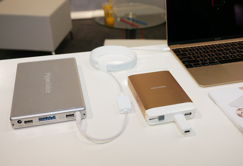 MacBookが充電できるポータブルバッテリー