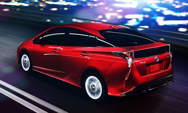 新型 トヨタ プリウス