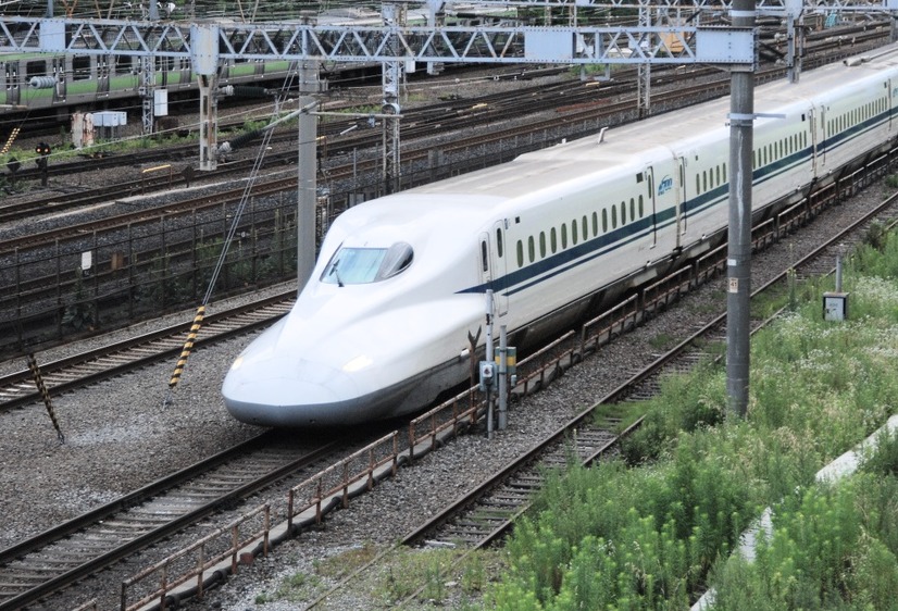 JR西日本では先行して東海道・山陽新幹線車内への防犯カメラの増設を発表している（撮影：永野まさる）