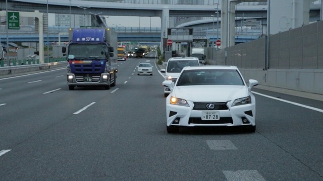 自動運転実験車「Highway Teammate」によるデモ走行