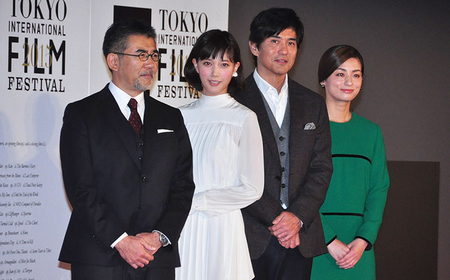 篠原哲雄監督、本田翼、佐藤浩市、尾野真千子／「第28回東京国際映画祭」クロージングセレモニー