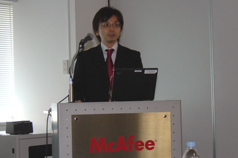 マーケティング本部の吉沢建哉氏