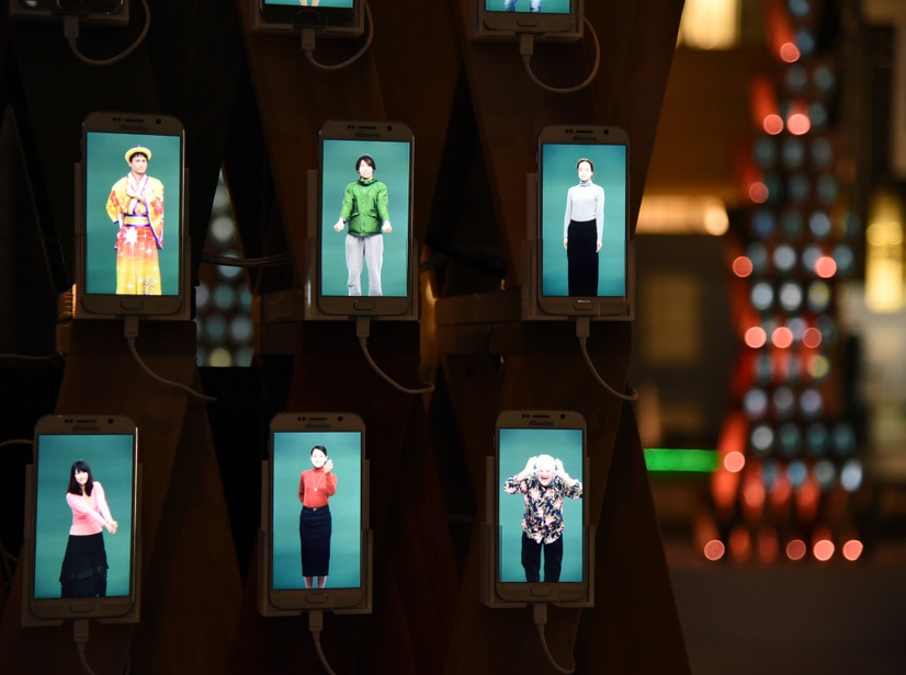 「trees　for　everyone　by　Android」【写真：竹内みちまろ】