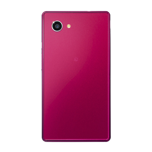 背面の1310万画素カメラは手ぶれ補正機能搭載。Red、Black、White、Pink、Blueの5色がラインナップされる