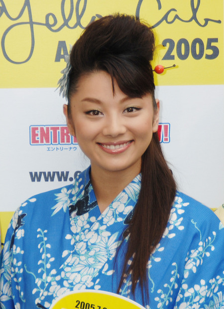 小池栄子（2005年）