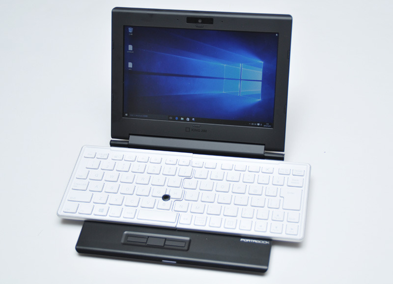 キングジム初のノートPC「ポータブック XMC10」