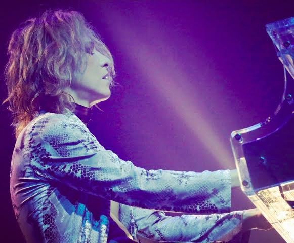 X JAPANのYOSHIKI