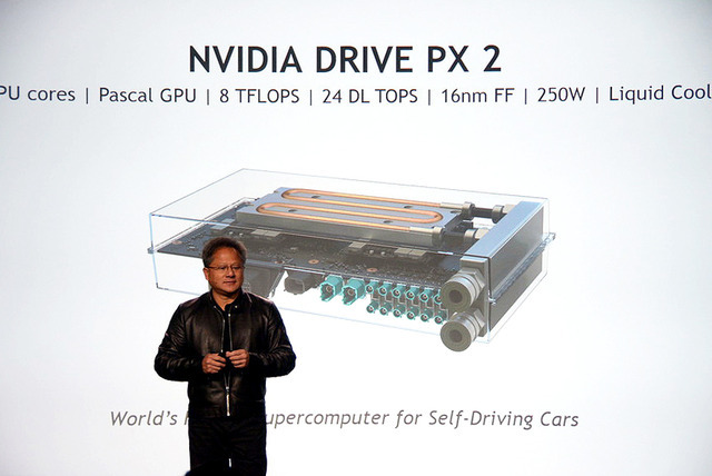 NVIDIA、自動運転車用CPU「DRIVE PX 2」を発表（CES16）