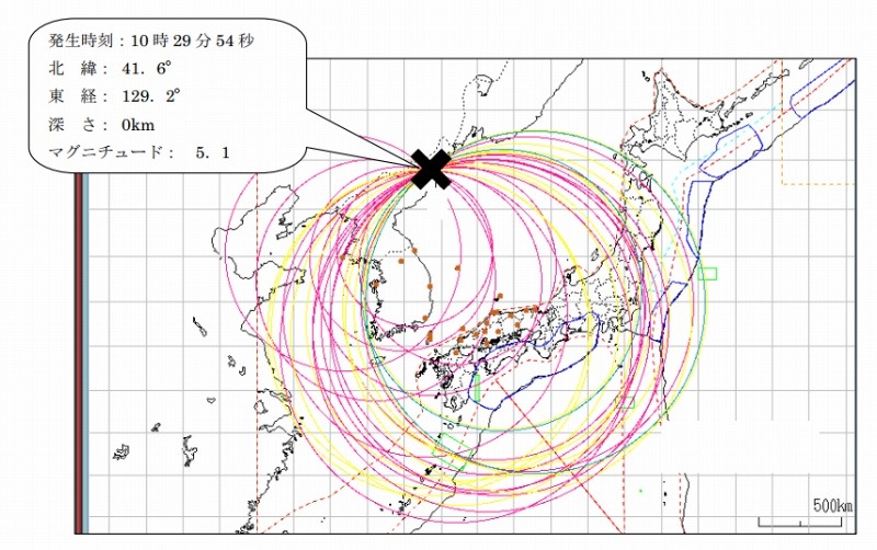 今回の地震波から推定される震源（気象庁資料より）