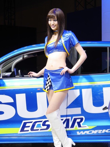 スズキブース コンパニオン(東京オートサロン2016)
