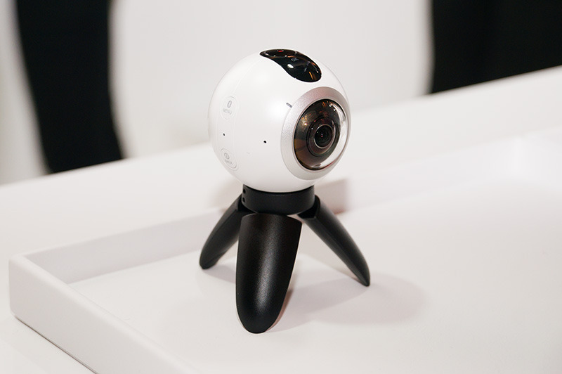 Gear 360を発表