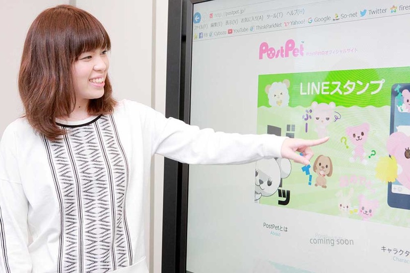 ソネットの「PostPet」のLINEスタンプのデザイン案も採用されたのだとか【写真：米玉利朋子】