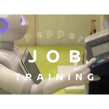 『Pepper Job Training ペッパー ジョブ トレーニング』のワンシーン