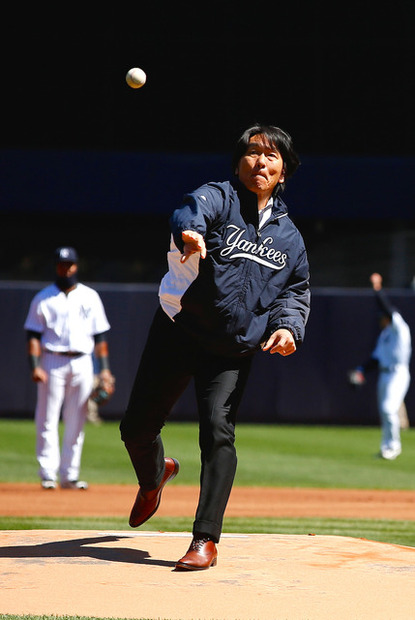 松井秀喜がニューヨーク・ヤンキースの始球式に登場（2016年4月5日）