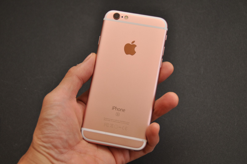 2015年に発売されたiPhone 6s