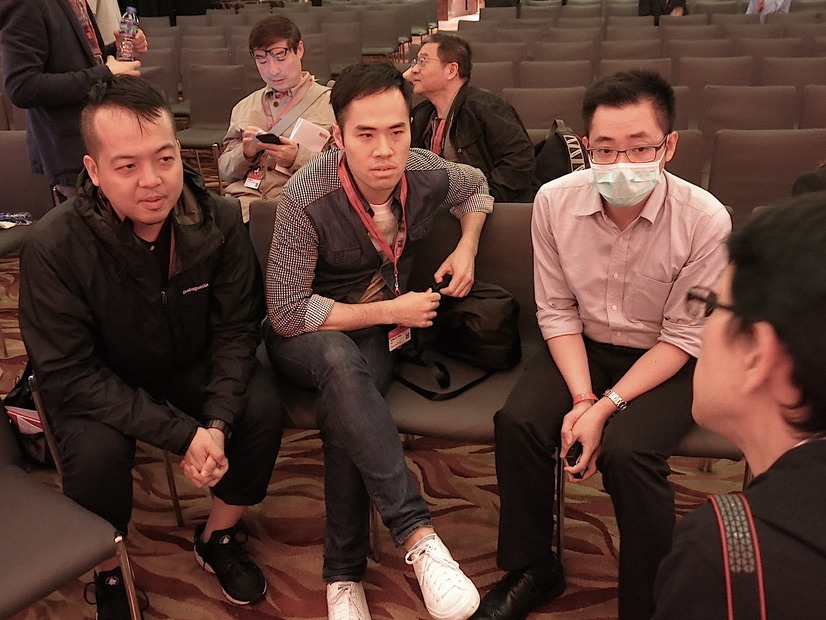 インタビューに答えてくれた香港メディアのみなさん（写真左から、ERIC FUNG氏、PANG SUNG KIT氏、DESMOND CHOW氏）