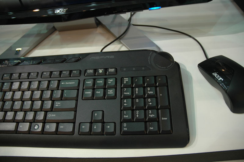 「Aspire M5201」