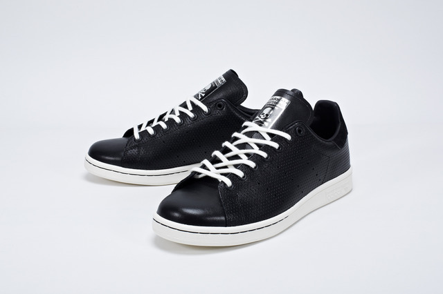 「Stan Smith mastermind」 1万8,000円