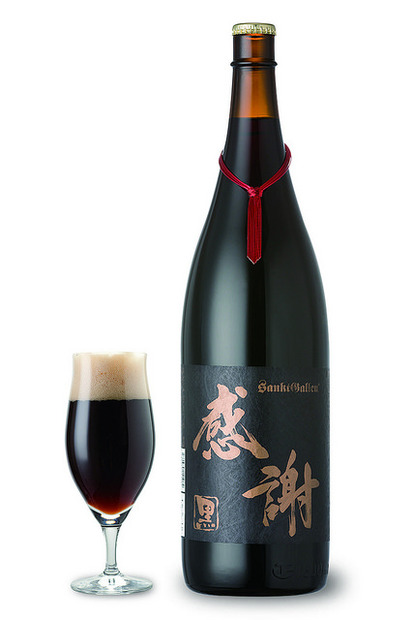 ネクタイ水引付き一升瓶ビール＜黒＞