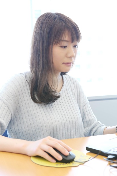大塚志織さん　＜撮影　米玉利朋子＞