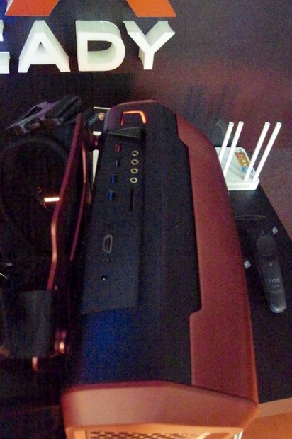 注目の「バックパックPC」そのスペック、使用感は？―MSIブースで体験