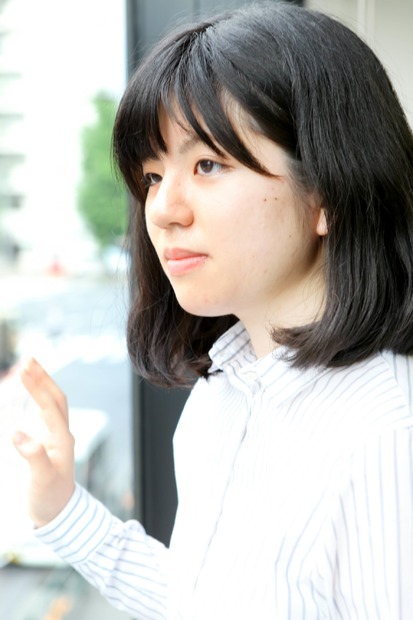 島田理紗子さん　＜撮影　米玉利朋子＞