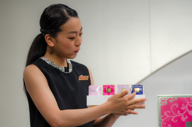 アルソア ポッポアップハウスの1日店長に浅田真央が就任（2016年6月20日）