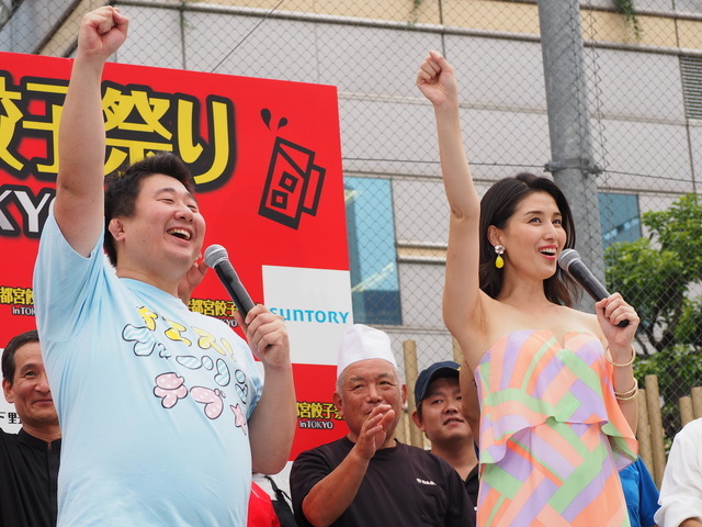 宇都宮餃子祭りin Tokyoオープニングセレモニー（2016年7月8日）