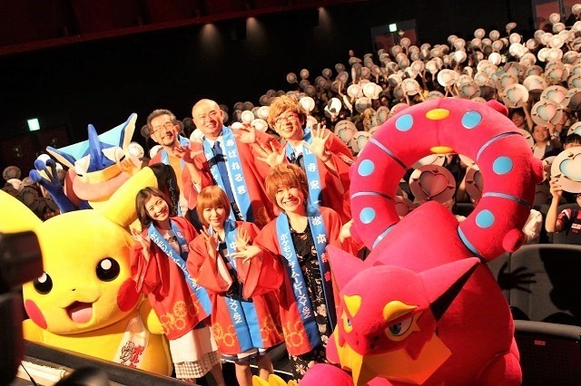 「ポケモン・ザ・ムービーXY&Z」初日舞台挨拶 10年連続出演の“しょこたん”にサプライズも