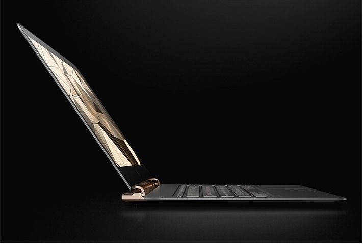 【レビュー】久々に「欲しい！」と思える格好いいノートPC「HP Spectre 13」