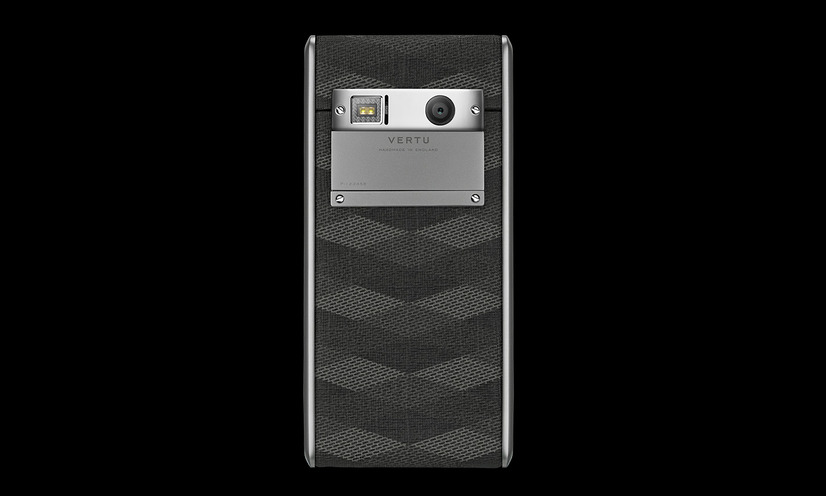 廉価版なのに約44万円！ 英高級スマホブランド「VERTU」が新モデル