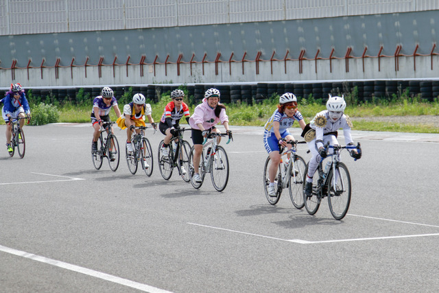 コスプレ推奨の自転車イベント「GSRカップ サイクルレース」開催