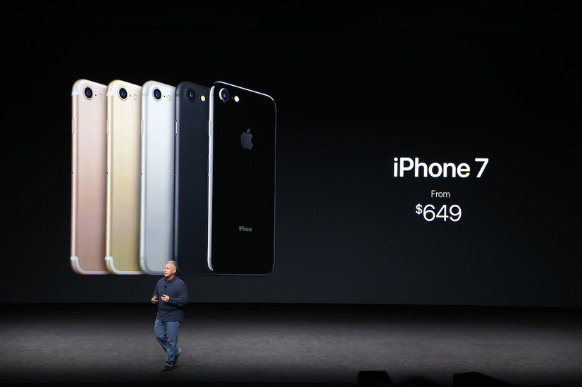 iPhone 7　（C）Getty Images