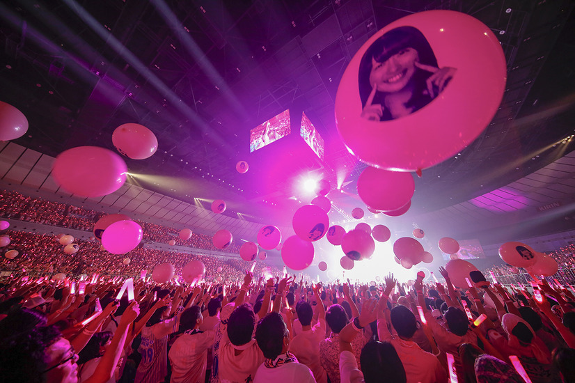 ももクロ・佐々木彩夏がソロコンサート！公演中8回の衣装チェンジ