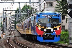 「銀河鉄道999デザイン電車」（初代）