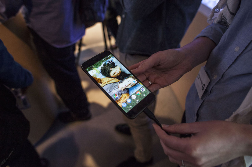 新フラッグシップスマホ「Pixel」やVRヘッドセット「Daydream View」などが発表されたGoogleの発表会　（C）Getty Images