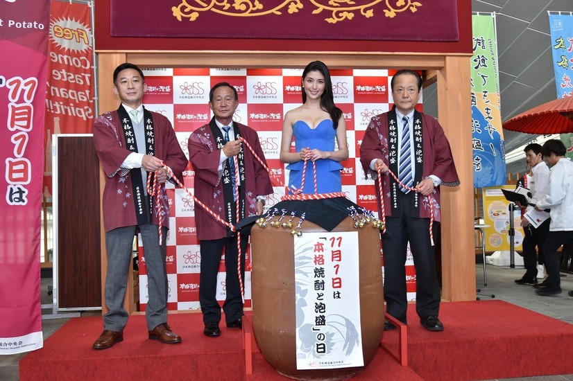 橋本マナミ、年上の男性にすすめられて目覚めた味