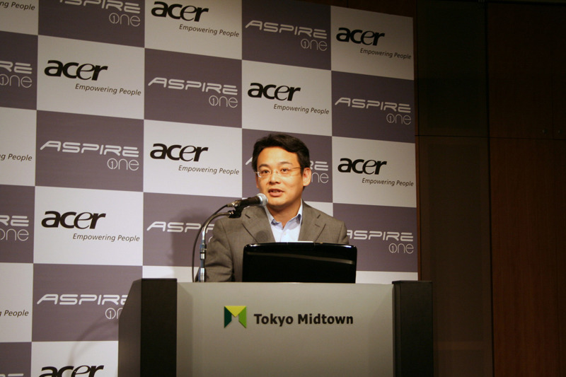 日本エイサー 代表取締役社長のボブ・セン氏