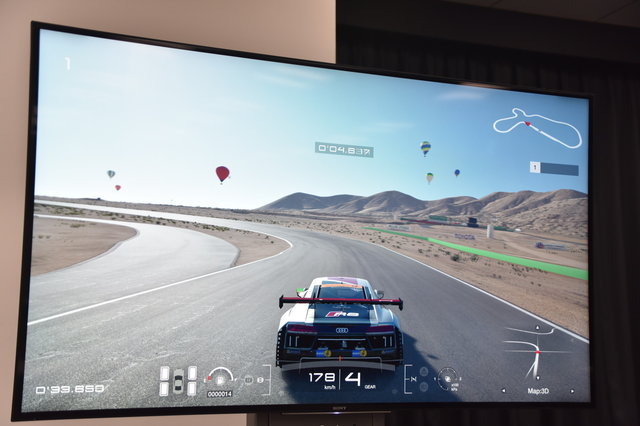 【レポート】「PS4 Pro」とPS4はどう違う？PS VRや『コール オブ デューティ インフィニット・ウォーフェア』を4Kテレビで体験してみた