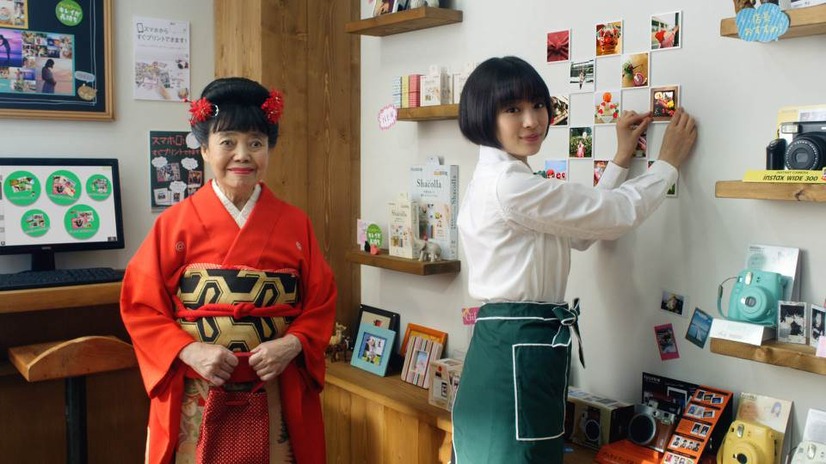 恒例「お正月を写そう」CMが明日から！樹木希林「今年は自分が綺麗に見える」!?