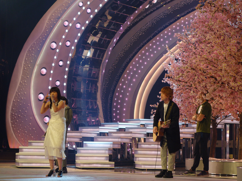 【NHK紅白】いきものがかり、10年を振り返りデビュー曲熱唱「心こめてうたう」