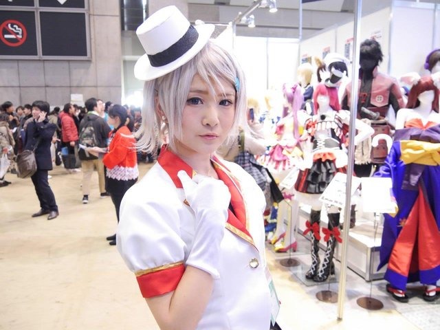 【コミケ91】企業ブースを彩った美女たちを写真100枚でお届け！