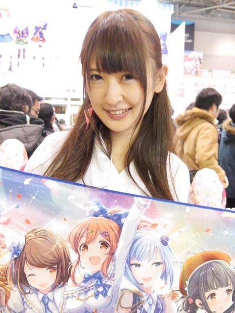 【コミケ91】企業ブースを彩った美女たちを写真100枚でお届け！